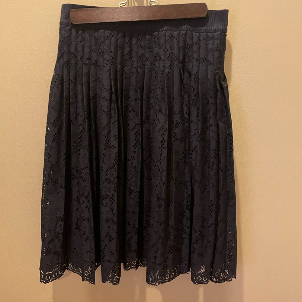 Lace skirt navy